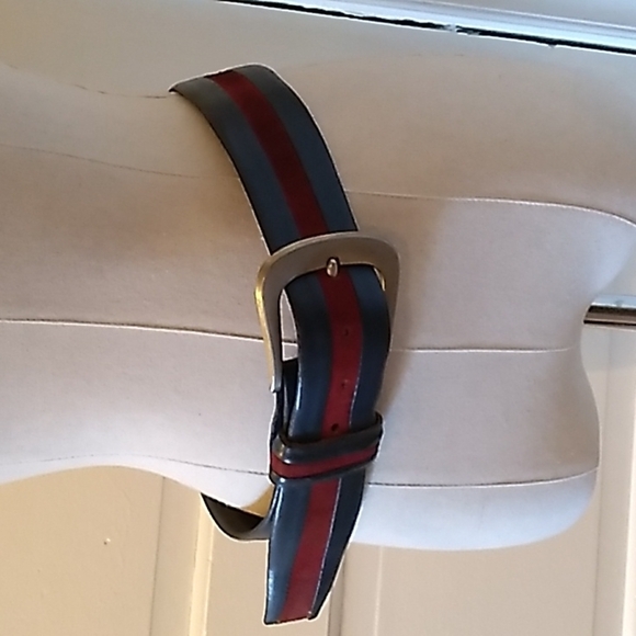 Vintage 1970s steerhide black red 34" - Picture 1 of 3